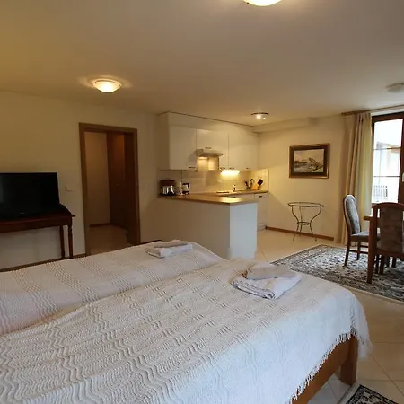 Rosat 3 Apartamento *